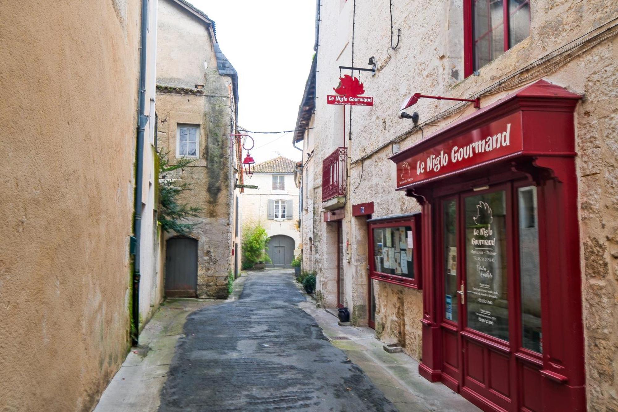 Gite D'Ici Et D'Ailleurs Brantôme Exterior foto